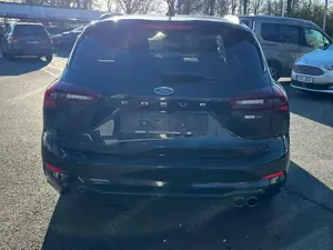 Ford Focus Turnier ST-Line, AHK, WinterP, 18"LMF Bild 5