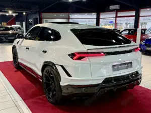 Lamborghini Urus Performante*FULLCARBON*ALCANTARA*KERAMIK Bild 3
