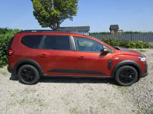 Dacia Jogger Extreme+,  7-Sitzer, Navi, Rückfahrkamera Bild 2