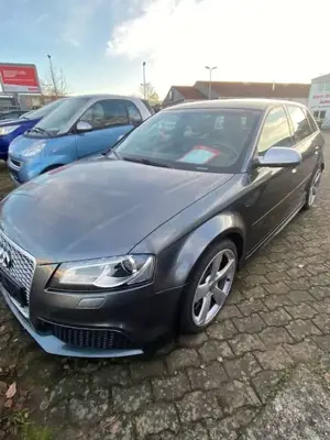 Audi RS3 2.5 TFSI quattro Bild 2