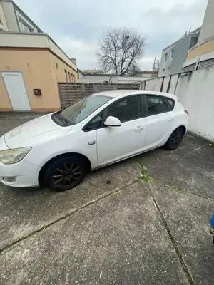 Opel Astra T5 Bild 3