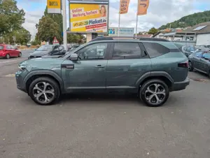 Dacia Bigster E-Tech Hybrid 155 Journey (63) Bild 3