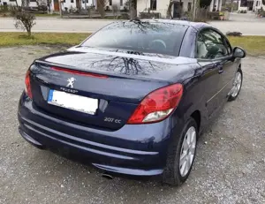Peugeot 207 207 CC 155 THP Allure Bild 5