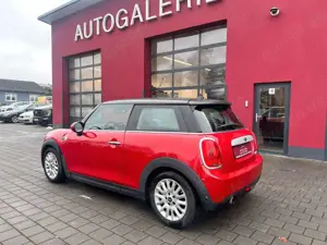 MINI Cooper //CHILI//PDC// Bild 3