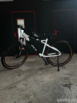 E-Bike Mountainbike DICE 1.8   Shimano 8 Gang, 418 Wh