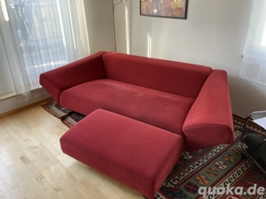 Ausgefallenes, sehr bequemes Benz Designer Sofa - rubinroter Zweisitzer - gut erhalten !