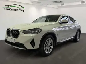 BMW X4 xDrive20d*a.LED*Navi*AHK*Kamera*LiveCockpit*