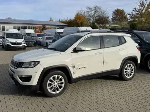 Jeep Compass 1.3 T-GDI I4 Automatik Longitude Bild 3