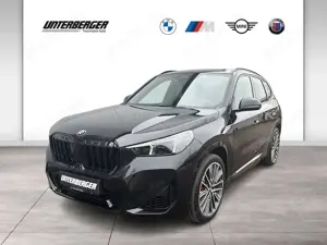 BMW X1 xDrive23i M Sport PRO HUD 20" AHK LED Lenkradheizu