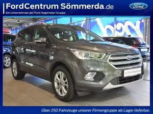 Ford Kuga 1.5 EcoBoost 2x4 Titanium