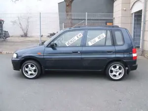 Mazda 2 "DEMIO"1,4* Mini/VAN*FAST-WIE-NEU*TÜV-ALLES-NEU Bild 3