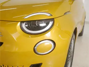 Fiat 500 Hybrid 1.0 Firefly Torino Bild 4