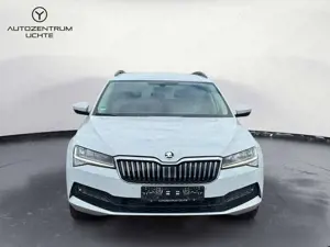 Skoda Superb Combi Ambition/LED/TEMP/SITZHEIZ/APP/ Bild 2
