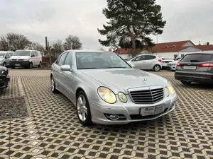 Mercedes-Benz E 200 Limousine Kompressor NAVI/PDC/SHZ