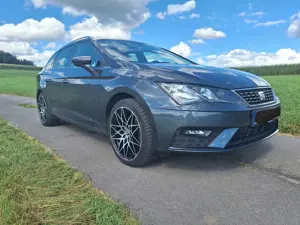 SEAT Leon Leon ST TGI DSG Xcellence Pano AHK