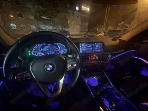 BMW 330 330 e Sport Line, HU und Service neu