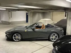 Ferrari Roma Spider*Grigio Scuro*Daytona Sitzdesign*2025 Bild 5