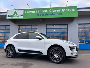 Porsche Macan BiXenon NAV BOSE PANO AHK LUFT DAB 21" TOP