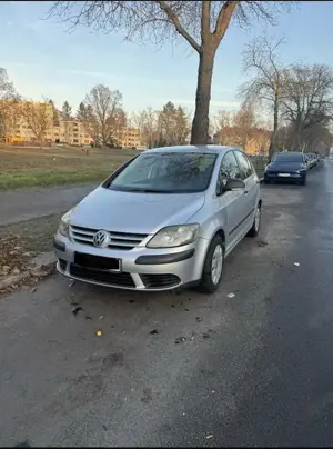 Volkswagen Golf Plus 1.6 FSI Comfortline