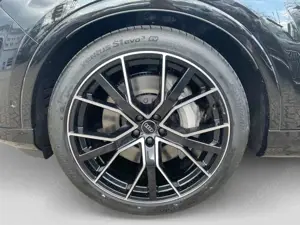 Audi Q7 Audi Q7 55TFSIe qu S line Matrix AHK Pano BO Bild 5