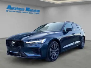 Volvo V60 T6 AWD Ultra Dark Recharge BW HUD Pano-Dach Stand