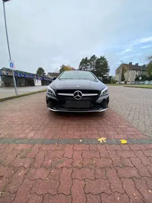 Mercedes-Benz CLA 200 Shooting Brake d 7G-DCT Peak Edition