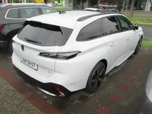 Peugeot 308 SW GT Bild 4