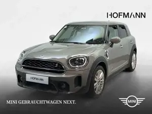 MINI Cooper SE Countryman Classic Trim
