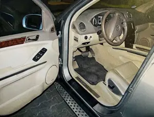 Mercedes-Benz ML 63 AMG ML 63 AMG 4Matic 7G-TRONIC Bild 3