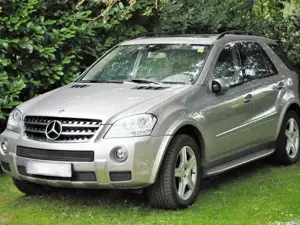 Mercedes-Benz ML 63 AMG ML 63 AMG 4Matic 7G-TRONIC