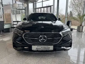 Mercedes-Benz E 300 de 4M T AMG+Burmester+Fahrassistenz Paket Bild 3