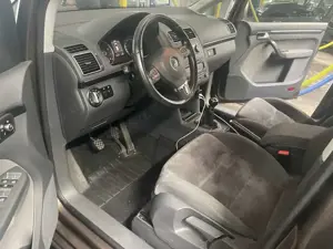 Volkswagen Touran 1.4 TSI Highline