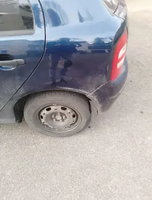 Skoda Fabia Fabia 1.4 Sedan Comfort Bild 3