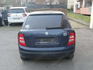 Skoda Fabia Fabia 1.4 Sedan Comfort Bild 2