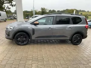 Dacia Jogger Extreme TCe 110 Bild 2