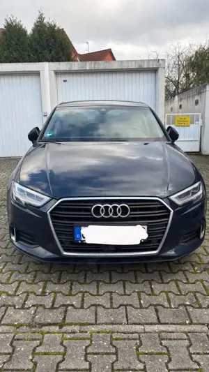 Audi A3 1.4 TFSI Limousine A3 Ultra // 8-Fach bereift