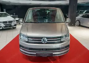 Volkswagen T6 Multivan Gen Six 4Motion AHK ACC 1.HAND MWST Bild 2