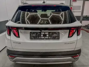 Hyundai TUCSON STYLE KLIMAAUTOMATIK TOTWINKEL NAVI SHZ RFK PDC... Bild 5