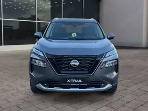 Nissan X-Trail X-TRAIL 1.5 VC-T e-4ORCE 213 PS 4x4 Tekna 5 Sitz Bild 3