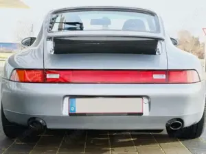 Porsche 993 911 911 Carrera