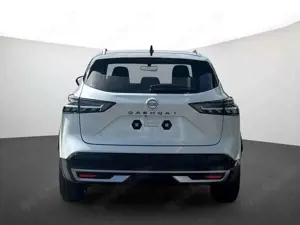 Nissan Qashqai QQ MY24 1.3 DIG 158PS AT 4x4 Tekna+ 2 Farben Bild 4