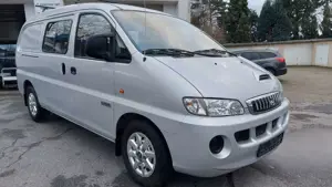 Hyundai H-1