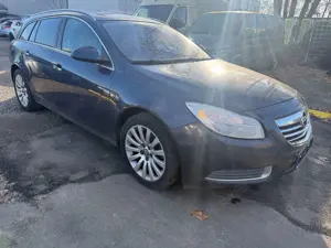 Opel Insignia Diesel 2.0 CDTI Sports Tourer Automatik Bild 2
