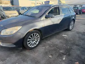 Opel Insignia Diesel 2.0 CDTI Sports Tourer Automatik Bild 3