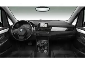 BMW 218 Navi Bluetooth PDC Kurvenlich