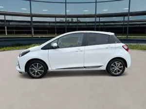 Toyota Yaris 1.5 16V  VVT-iE Y20+SHZ+Kamera+ Bild 2