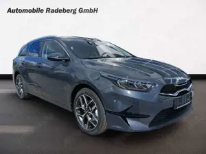 Kia Ceed SW / cee'd SW 1.5T 140 Ultimate Sound Style Bild 3