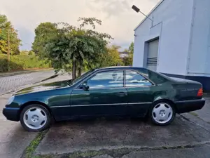 Mercedes-Benz 600 SEC Bild 3