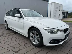 BMW 320 Baureihe 3 Touring 320 i Sport Line NAVI/LED