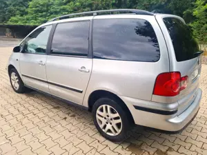 Volkswagen Sharan Klima, 7 Sitze, Tüv Neu,Ahk, Alu, Navi,Tempomat